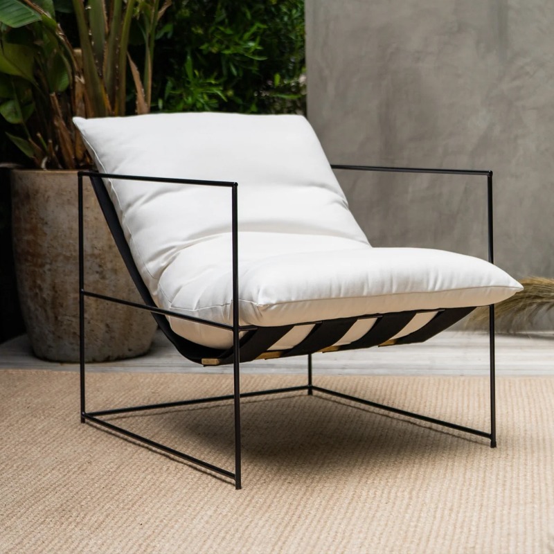 Kids Outdoor Furniture Set - مجموعات أثاث الحدائق وسادة بلاستيكية مجموعات