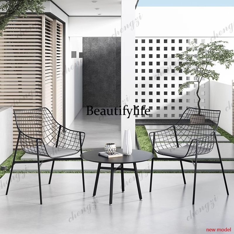 مجموعات أثاث حدائق بتصميم بسيط - مراجعة Kids Outdoor Furniture Set وسعره