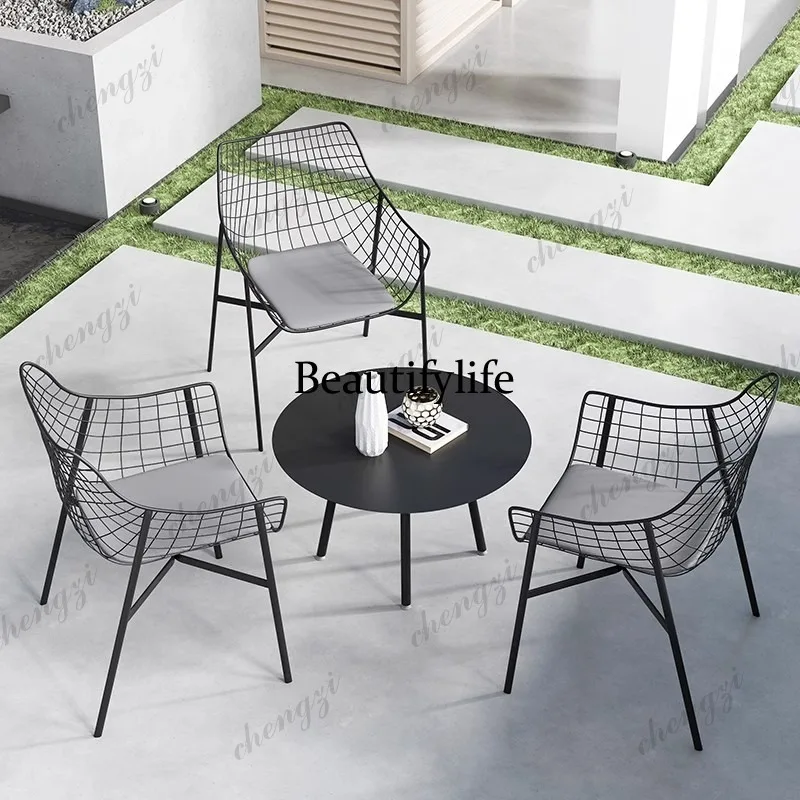 مجموعات أثاث حدائق بتصميم بسيط - مراجعة Kids Outdoor Furniture Set وسعره