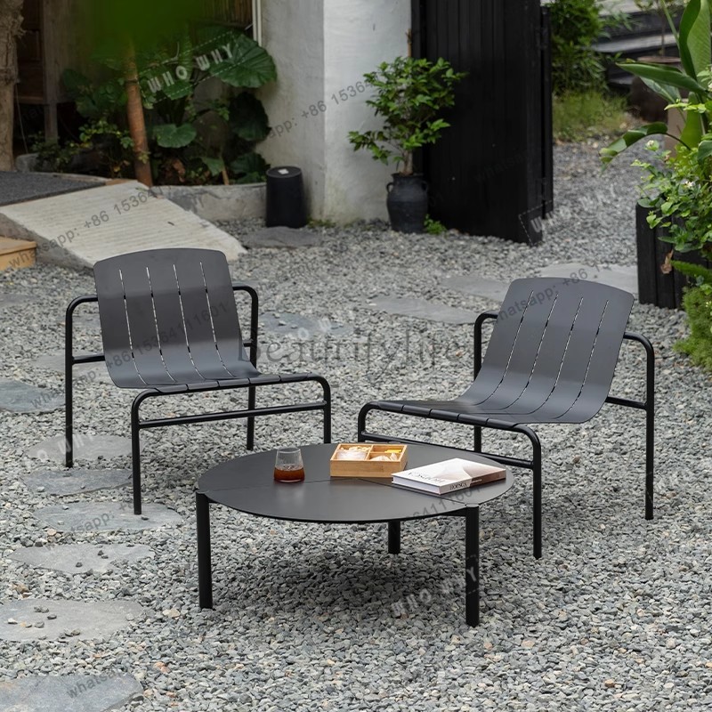 مجموعة أثاث حدائق بلاستيكية من - مراجعة Kids Outdoor Furniture Set وسعره